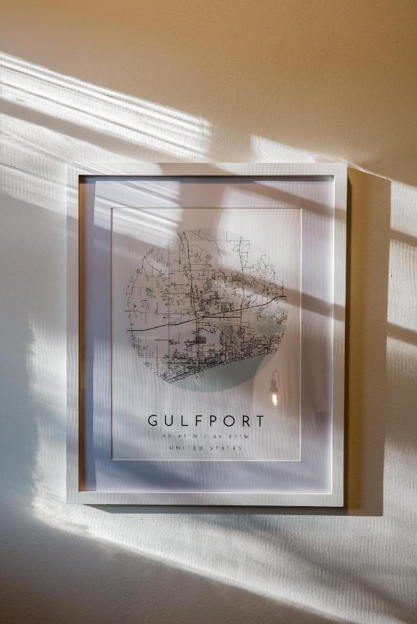 Gulf Coast Craftsman - Cozy, Charming & Central! Gulfport Exterior foto