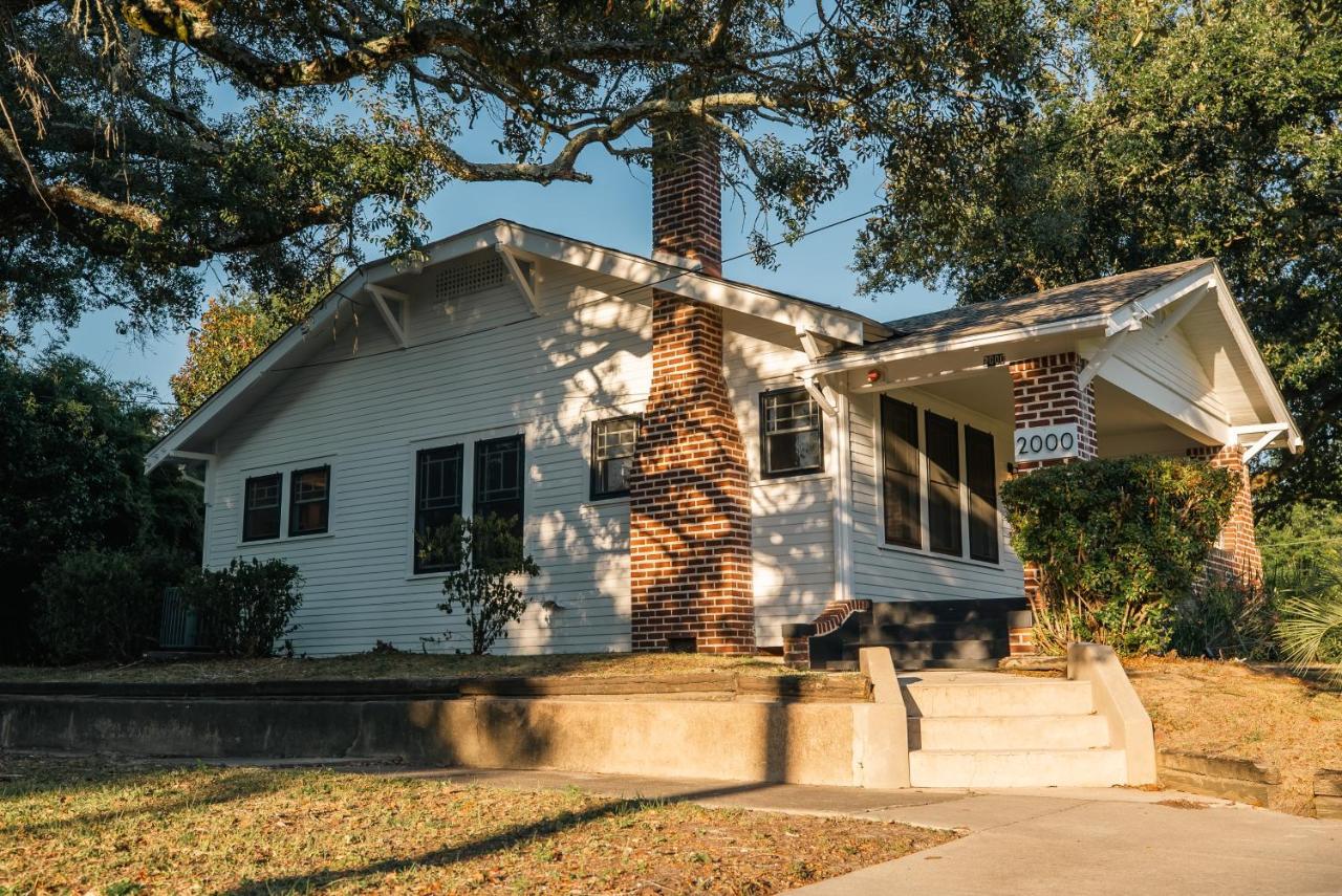 Gulf Coast Craftsman - Cozy, Charming & Central! Gulfport Exterior foto